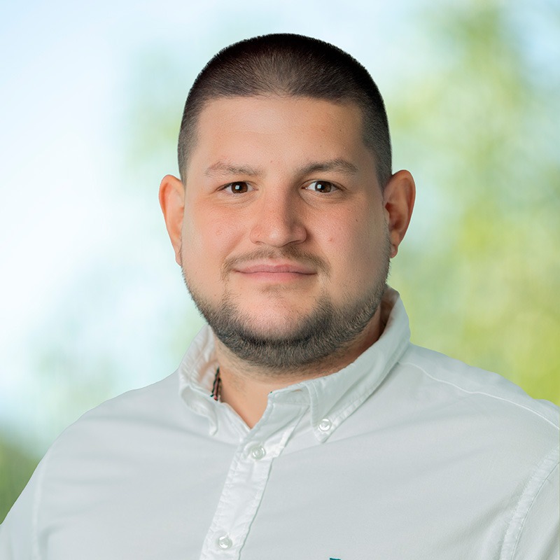 27 DSC_5797 HG Grün Q